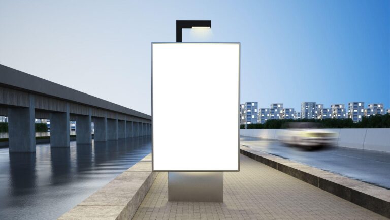 portable lightbox displays, lightweight marketing displays, portable booth solutions, portable display stands, portable product showcases, portable trade show displays, mobile lightbox units, portable retail displays, portable promotional displays